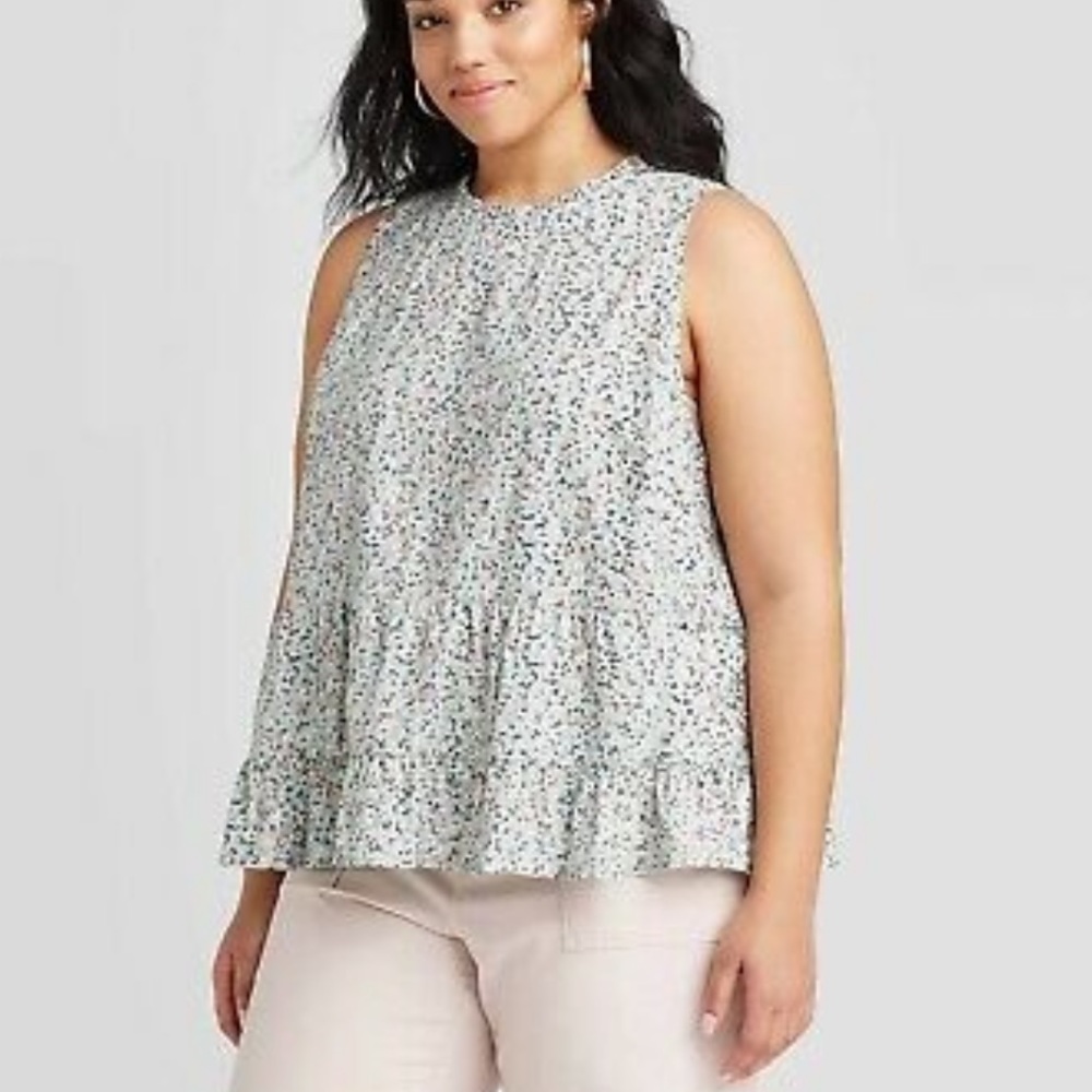 Universal Thread Floral top